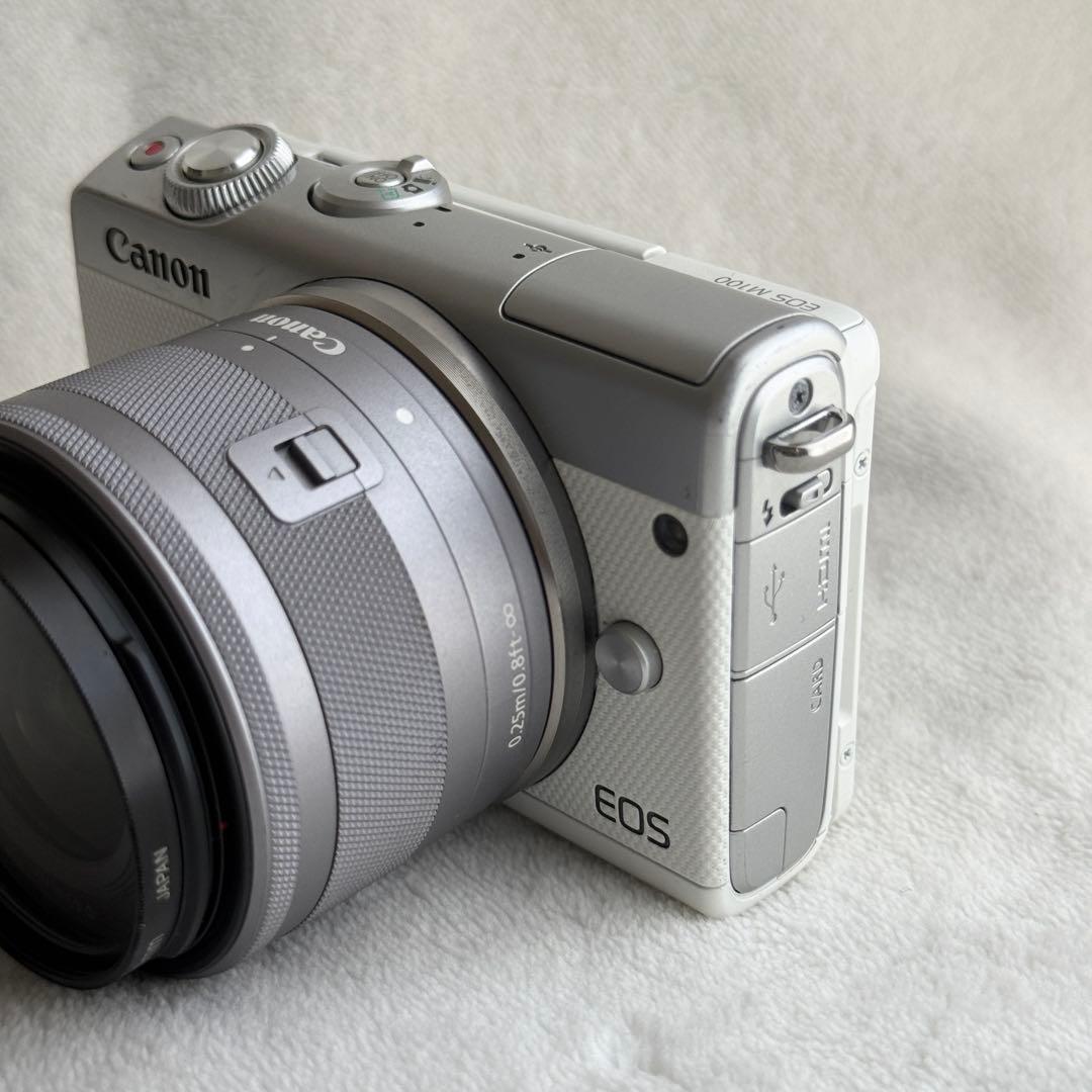 【明日午前発送可能】Canon EOS M100 ミラーレス一眼