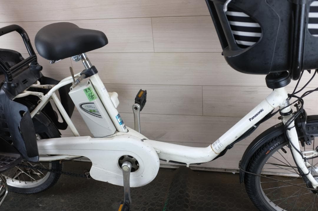 れ*か様 パナソニック ギュット　　20インチ　3段　8.9Ah（5点灯）充電器