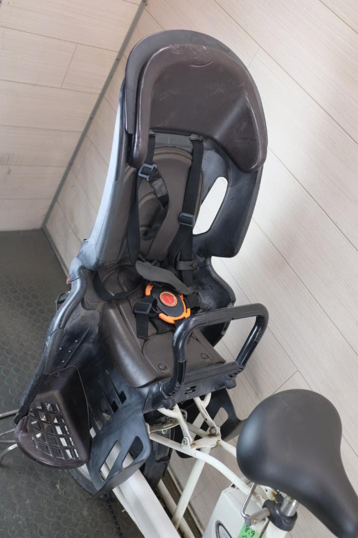 れ*か様 パナソニック ギュット　　20インチ　3段　8.9Ah（5点灯）充電器