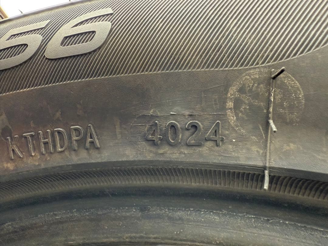 ハルGRENLANDERサマータイヤ225／50R18 99W XL