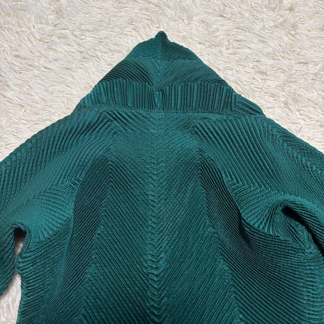 ISSEY MIYAKE プリーツ 立体デザイン カーディガン サイズ2 日本製