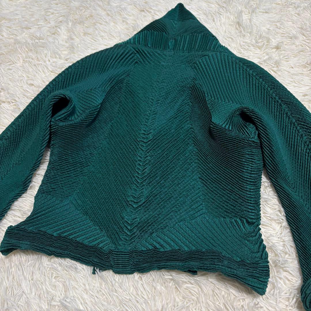 ISSEY MIYAKE プリーツ 立体デザイン カーディガン サイズ2 日本製