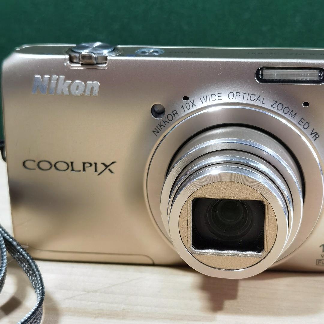 Nikon コンデジ Coolpix S6300 エレガントゴールド