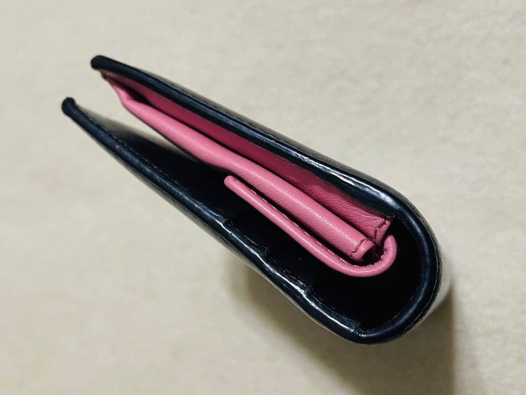 ミュウミュウ　MIU MIU 財布