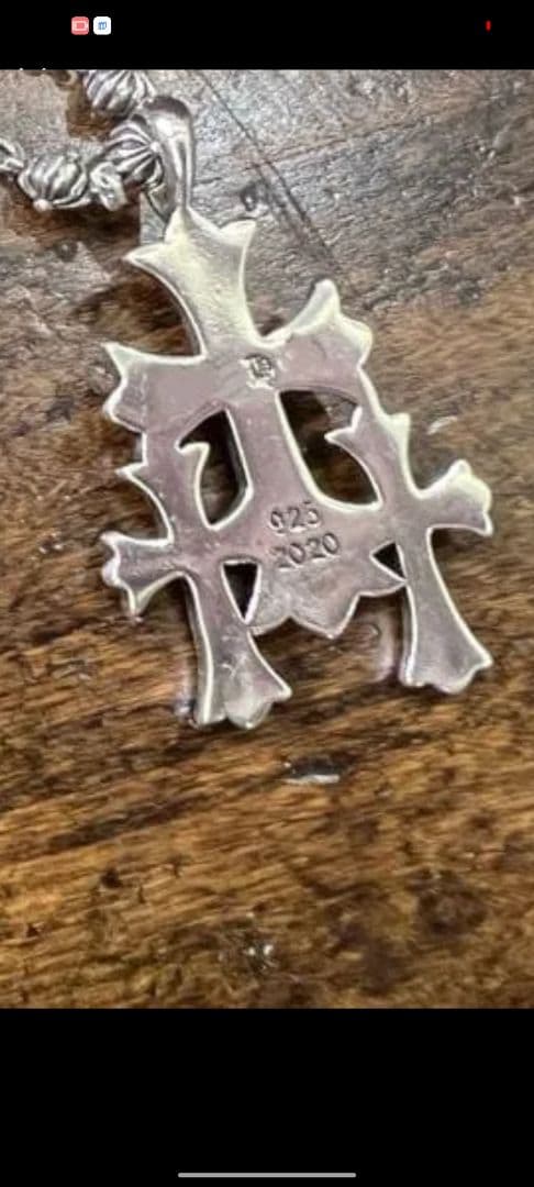 シルバー925刻印スリークロスペンダント ネックレス　クロムハーツ
