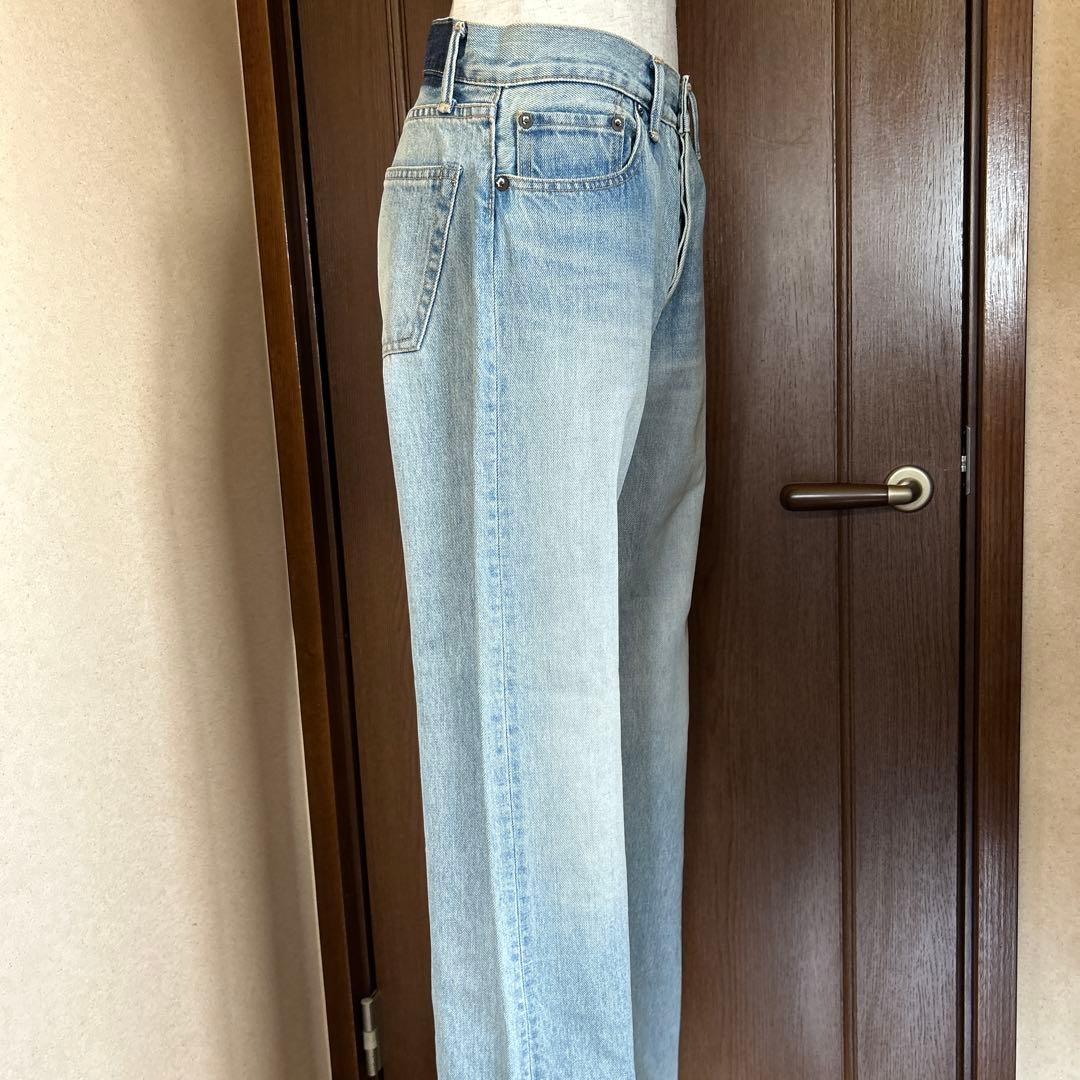 マディソンブルー　ストレートデニム