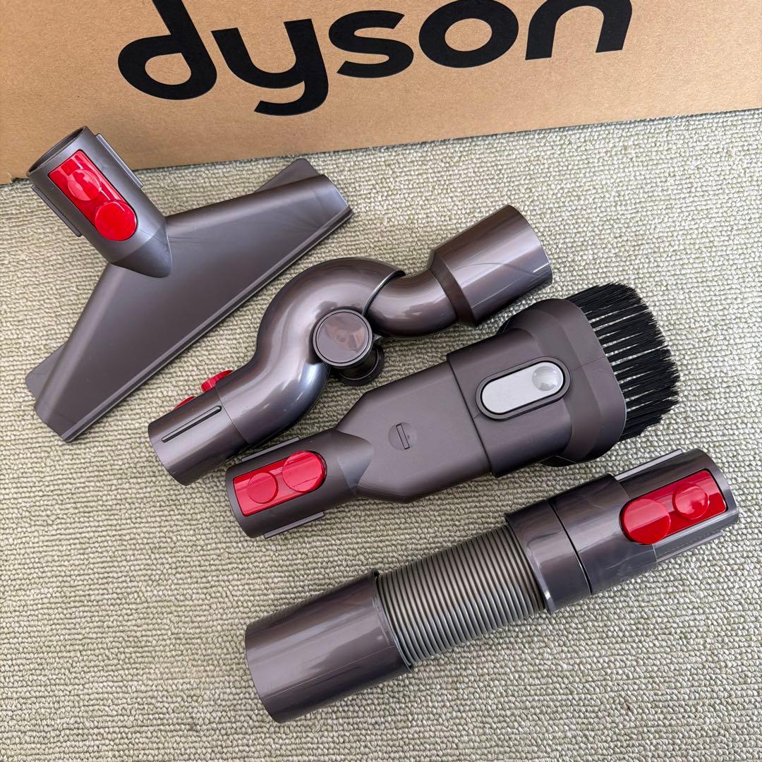 Dyson スティッククリーナー v10 fluffy