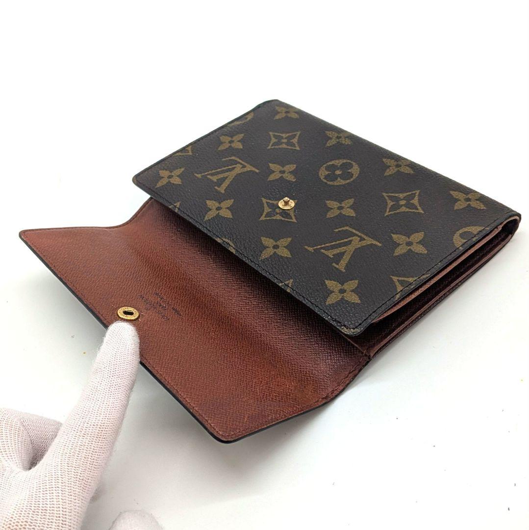 ルイヴィトン モノグラム エテュイ パピエ 三つ折り財布 B51