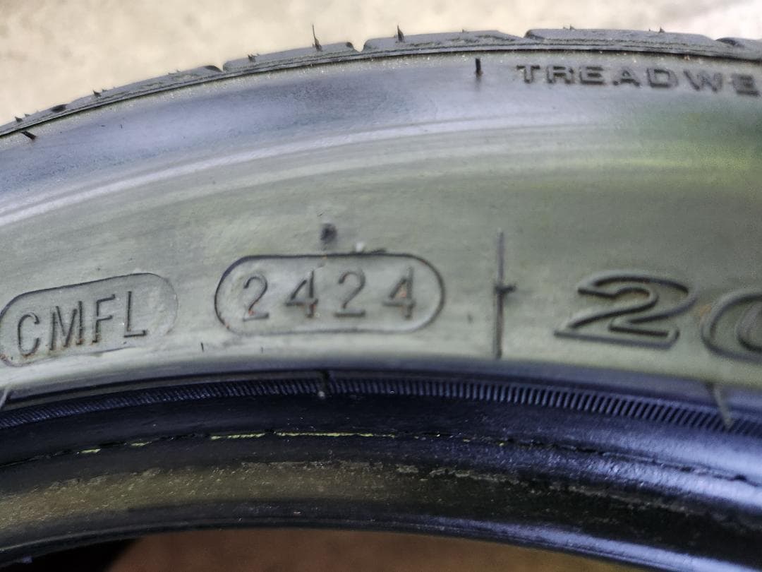 送料込☆2024年製ROADSTONE タイヤ 205/45R17 ☆4本