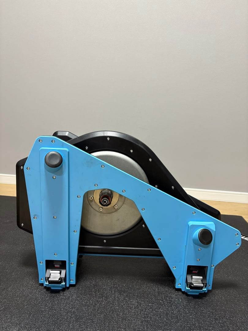 【ジャンク品】Tacx NEO 2 Smart