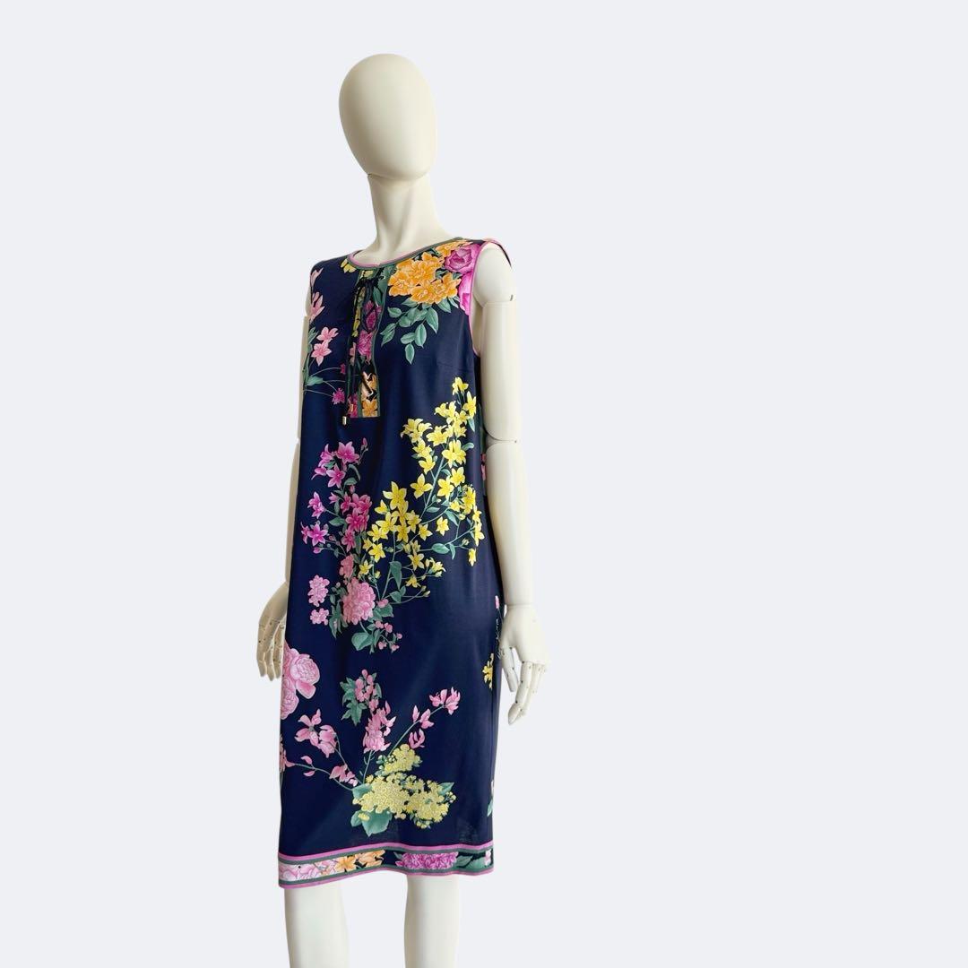 LEONARD FASHION レオナール ワンピース ネイビー 花柄 未使用
