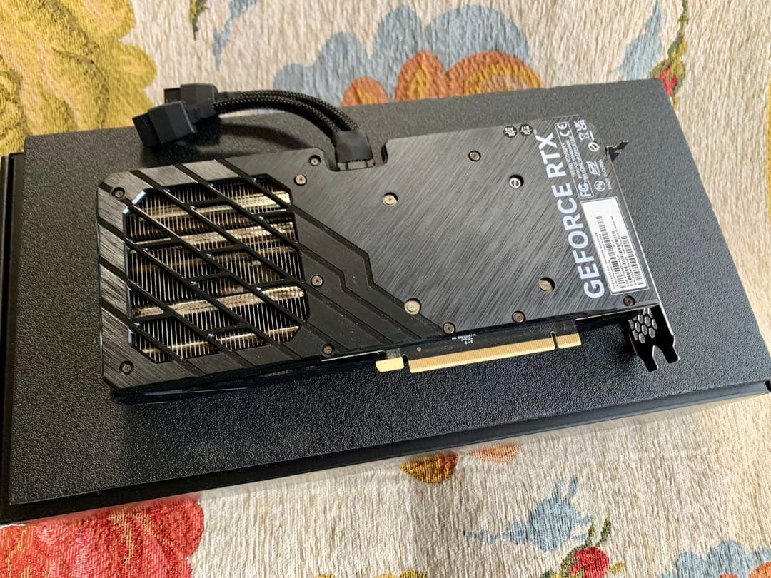 Palit GeForce RTX4070Super Dual12G 動作確認済