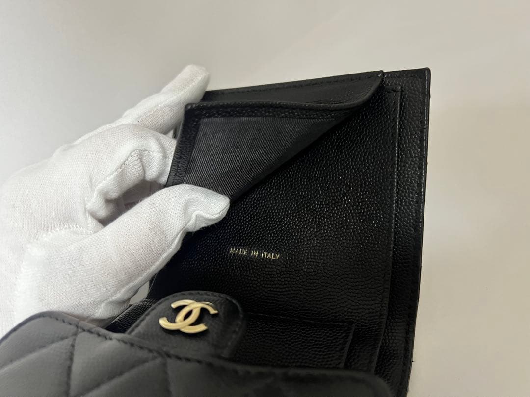 ふあ　CHANEL⭐️三つ折り⭐️マトラッセ⭐️キャビアスキン⭐️美品