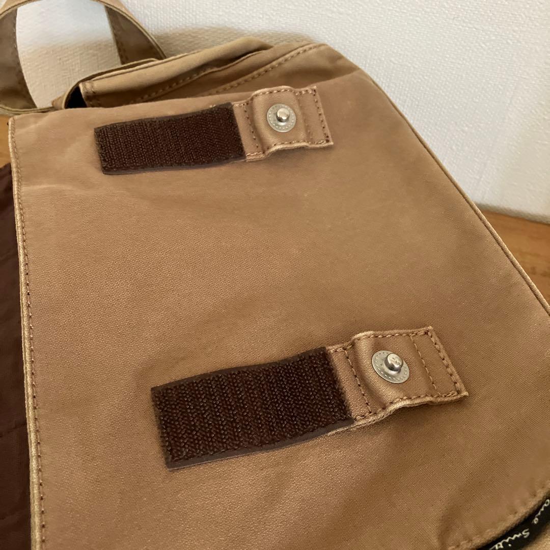 Paul Smith ポールスミス　メッセンジャーバッグ　ショルダーバッグ
