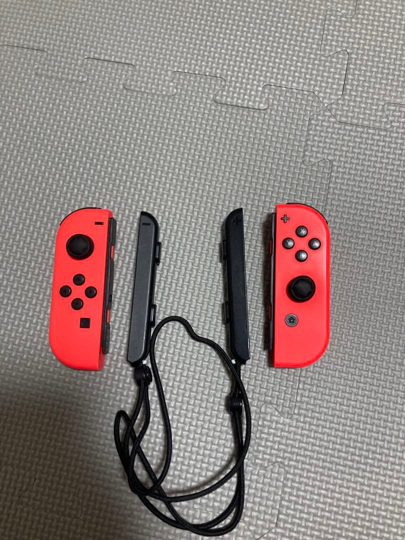 Nintendo Switch Joy-Con 赤２つ　本体