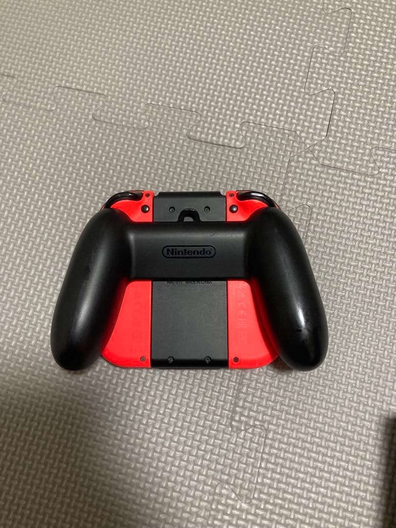 Nintendo Switch Joy-Con 赤２つ　本体