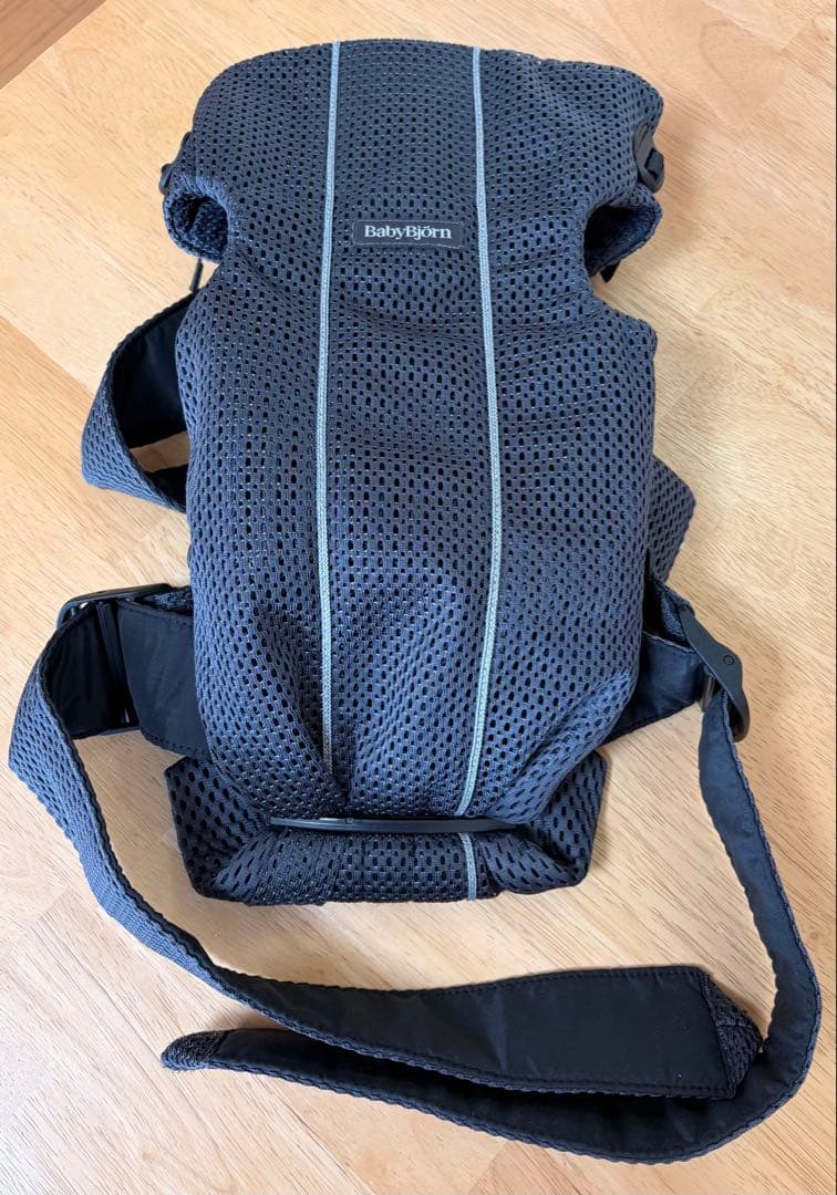 BabyBjörn ベビービョルン Baby Carrier Mini Air