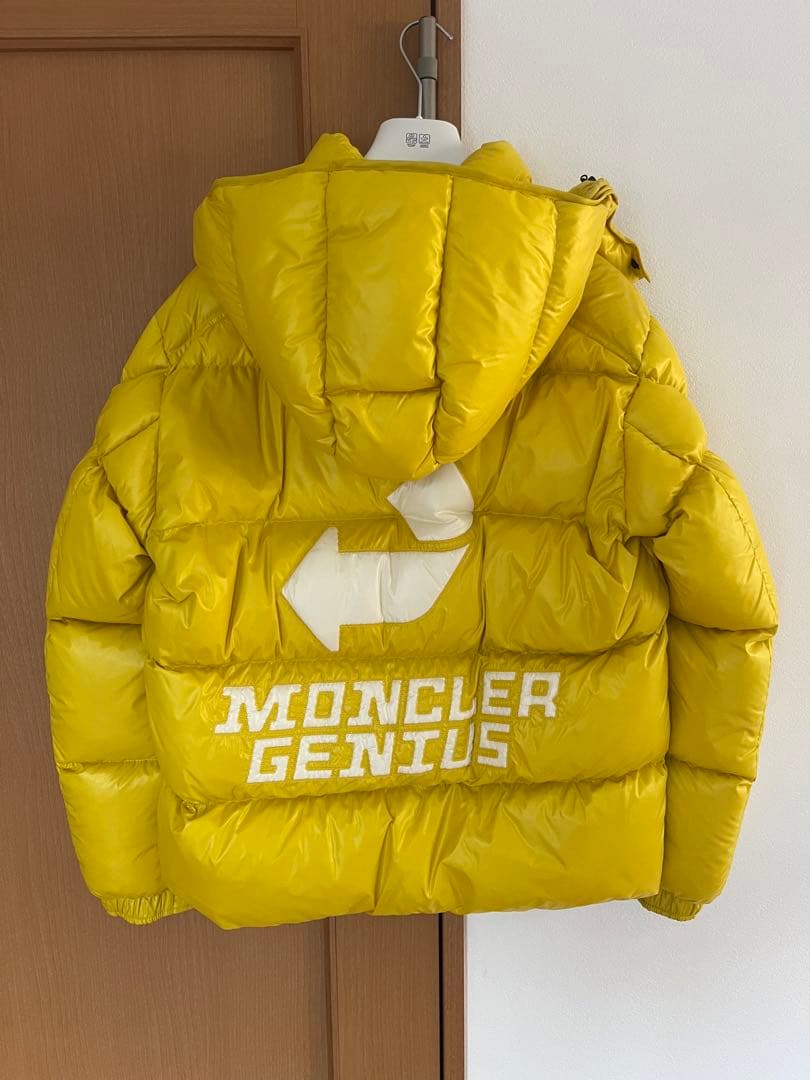 MONCLER GENIUS イエローダウンジャケット これ以上値下げはしません