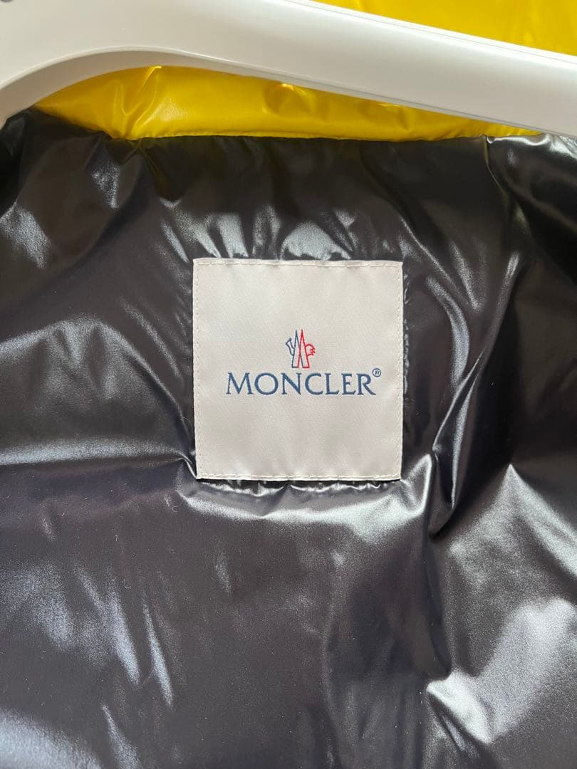 MONCLER GENIUS イエローダウンジャケット これ以上値下げはしません