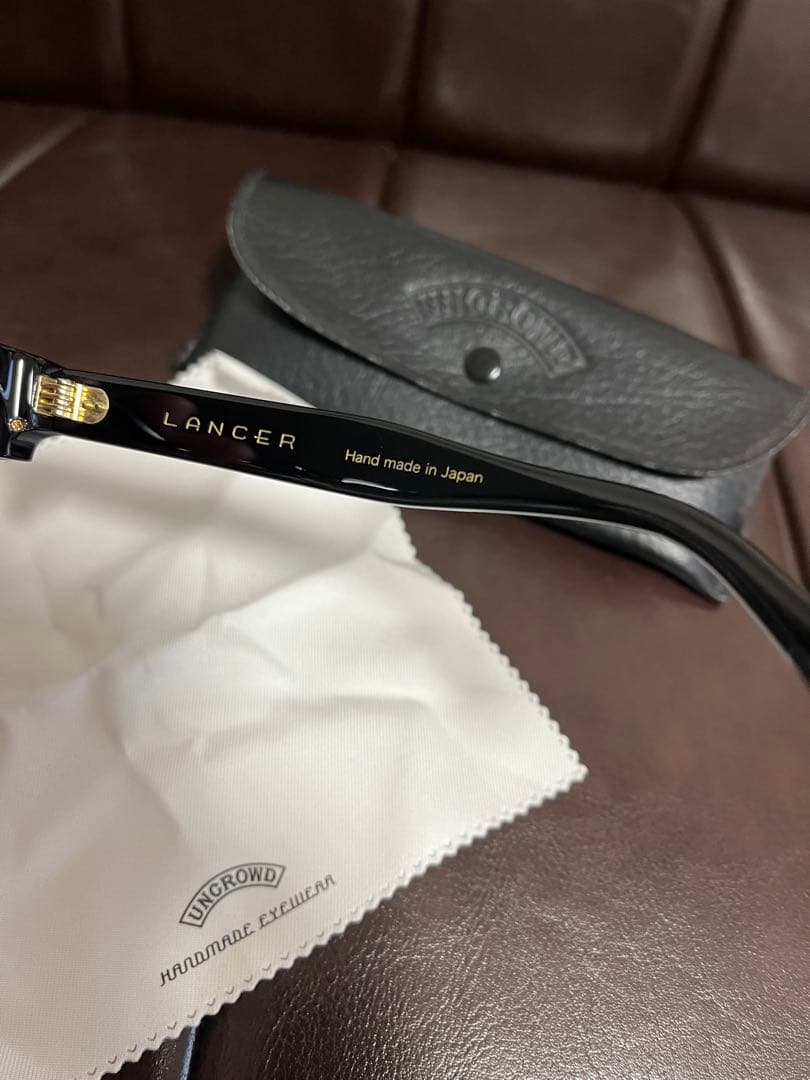 小物 UNCROWD LANCER