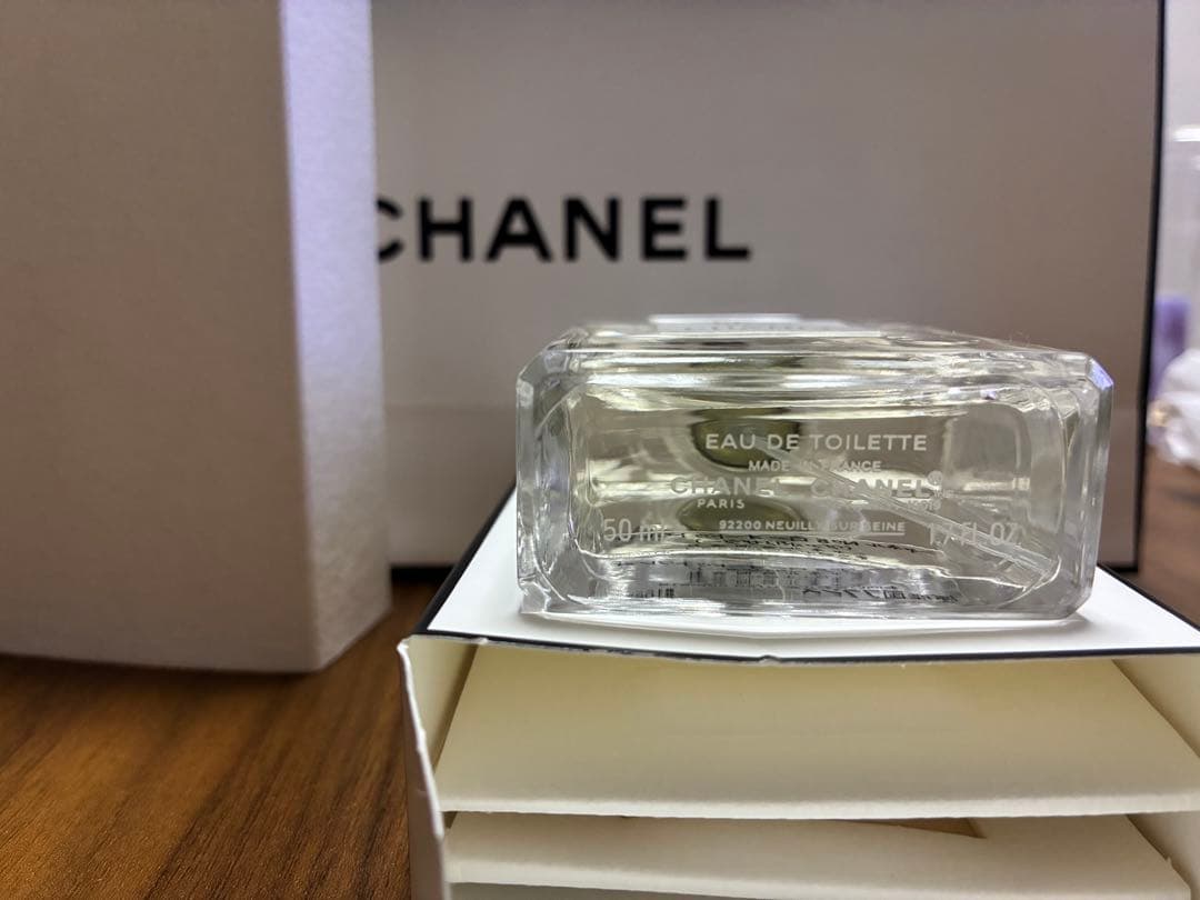 シャネル 香水 L'EAU