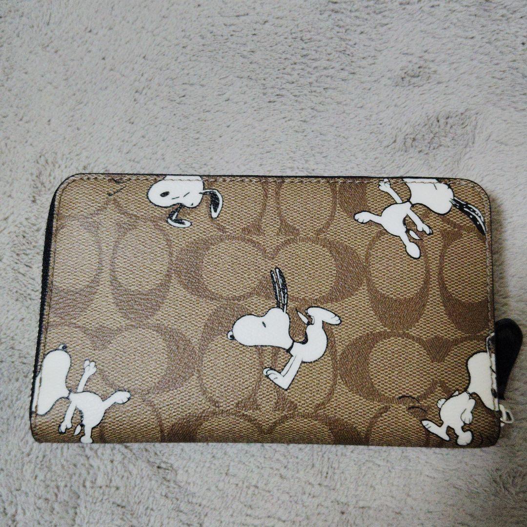 ☆*☆様 COACHスヌーピー二つ折り財布