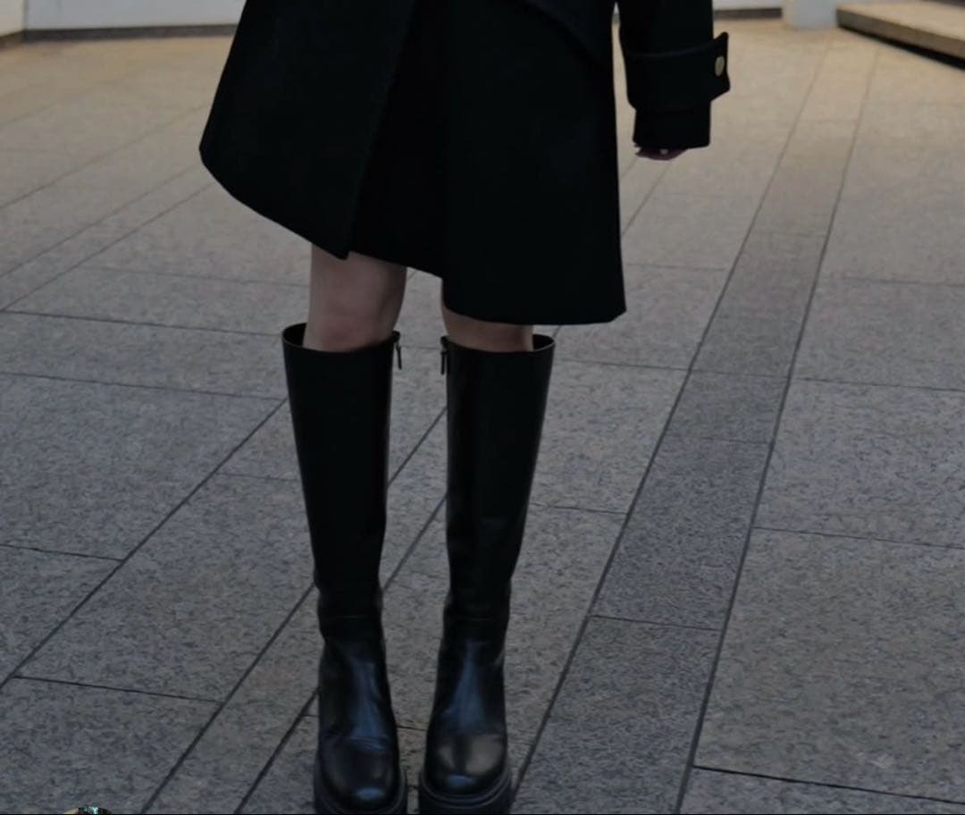 新品STUART WEITZMAN ロングブーツ38 定価14.7万円