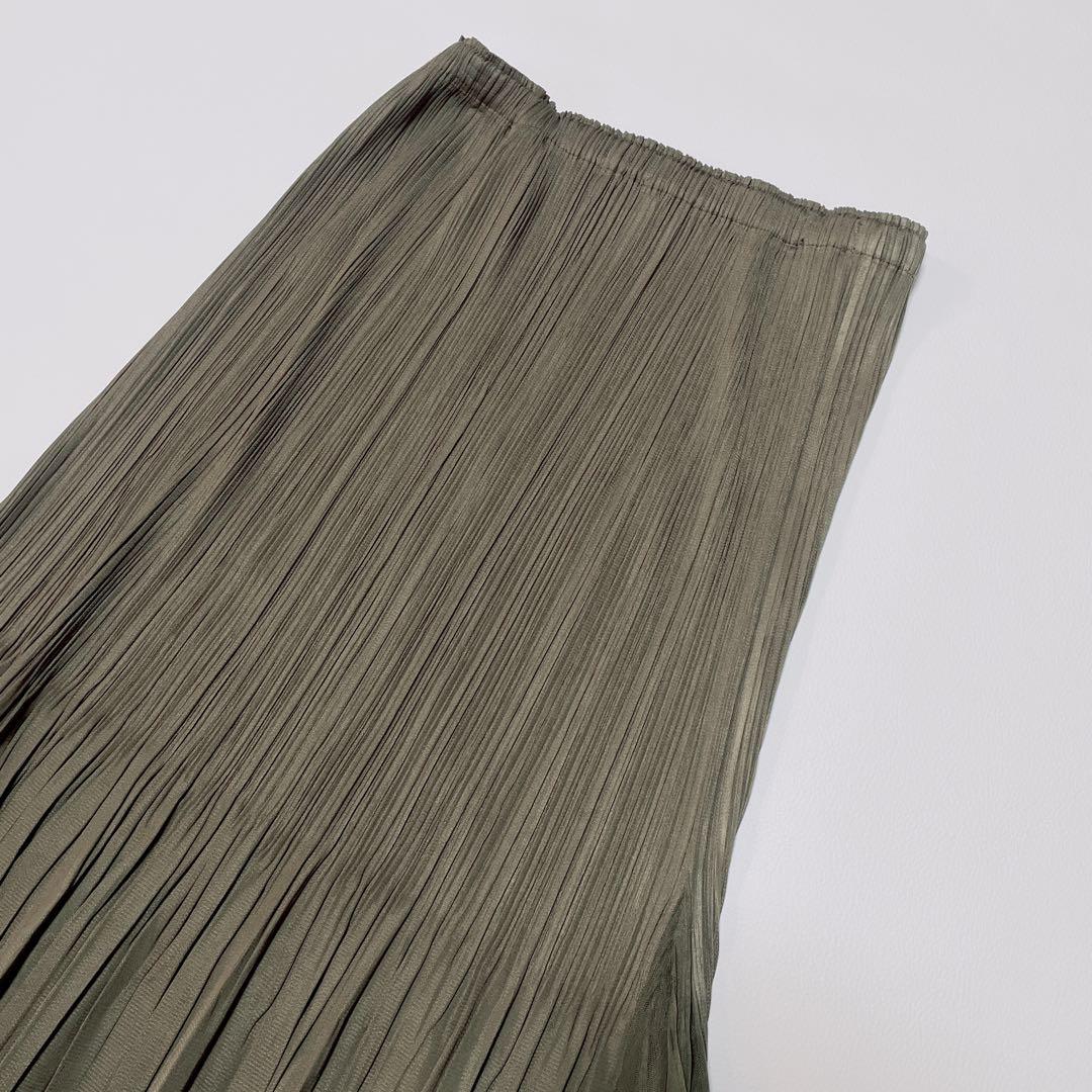 美品✨PLEATS PLEASE プリーツプリーズ　プリーツスカート　チュール