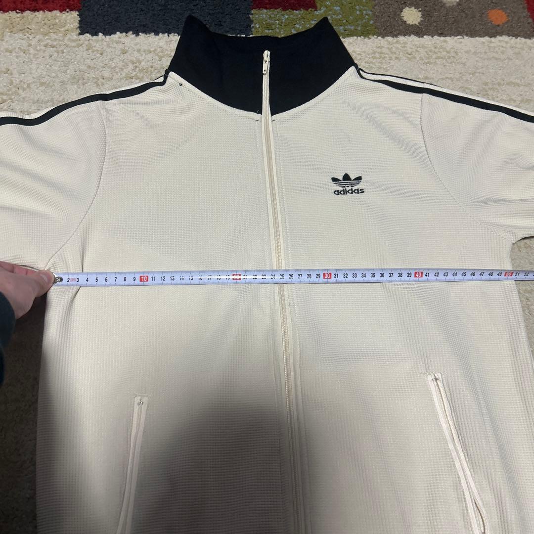 adidas ワッフルトラックジャケット