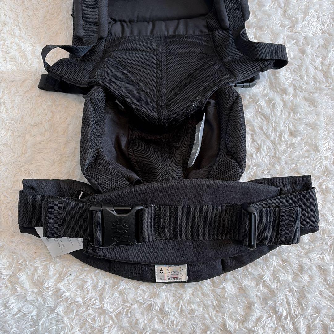 ergobaby OMNI 360 美品✨ブラック抱っこ紐 新生児　ベルト付属