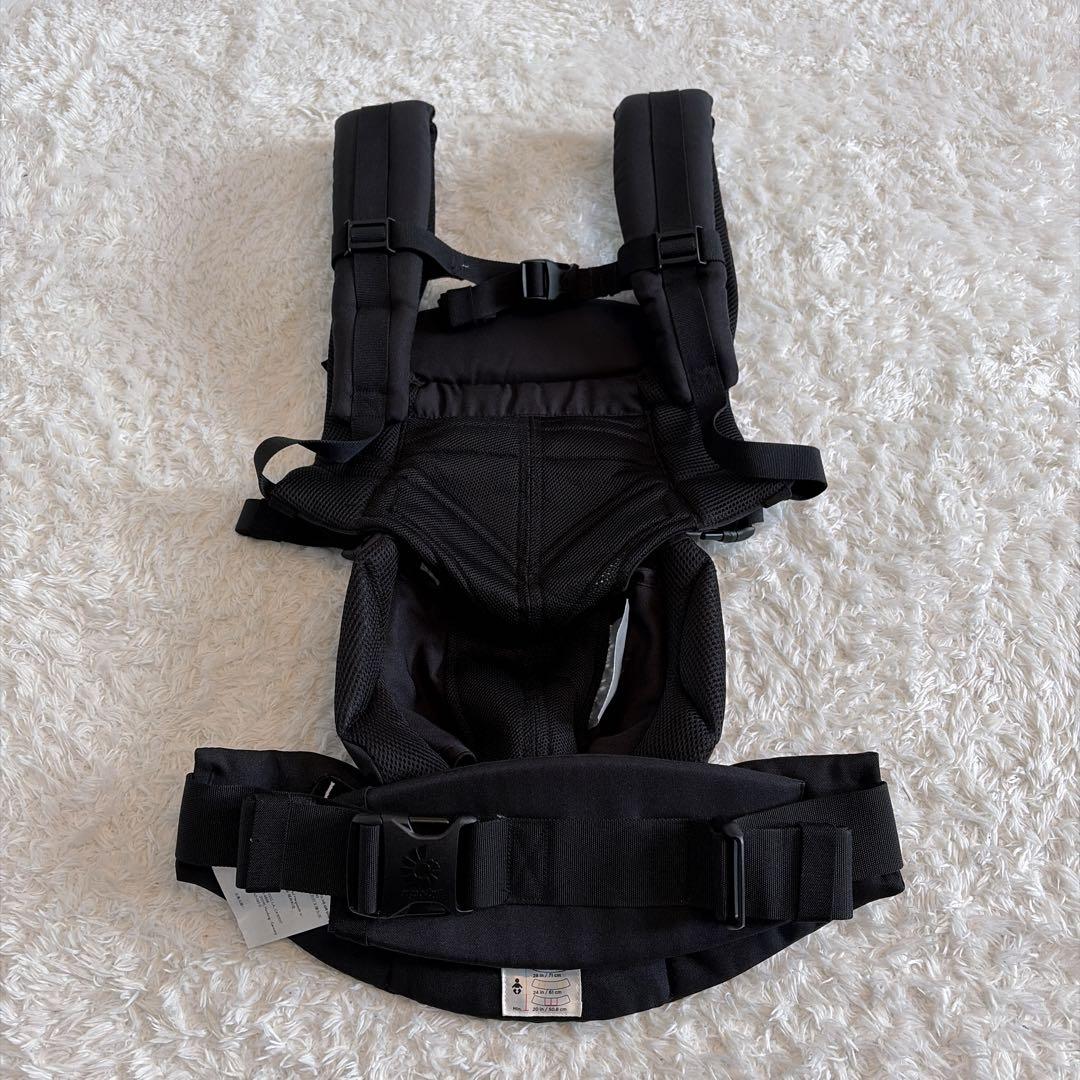 ergobaby OMNI 360 美品✨ブラック抱っこ紐 新生児　ベルト付属