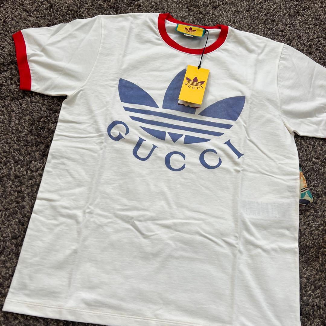 GUCCI×アディダス　Tシャツ