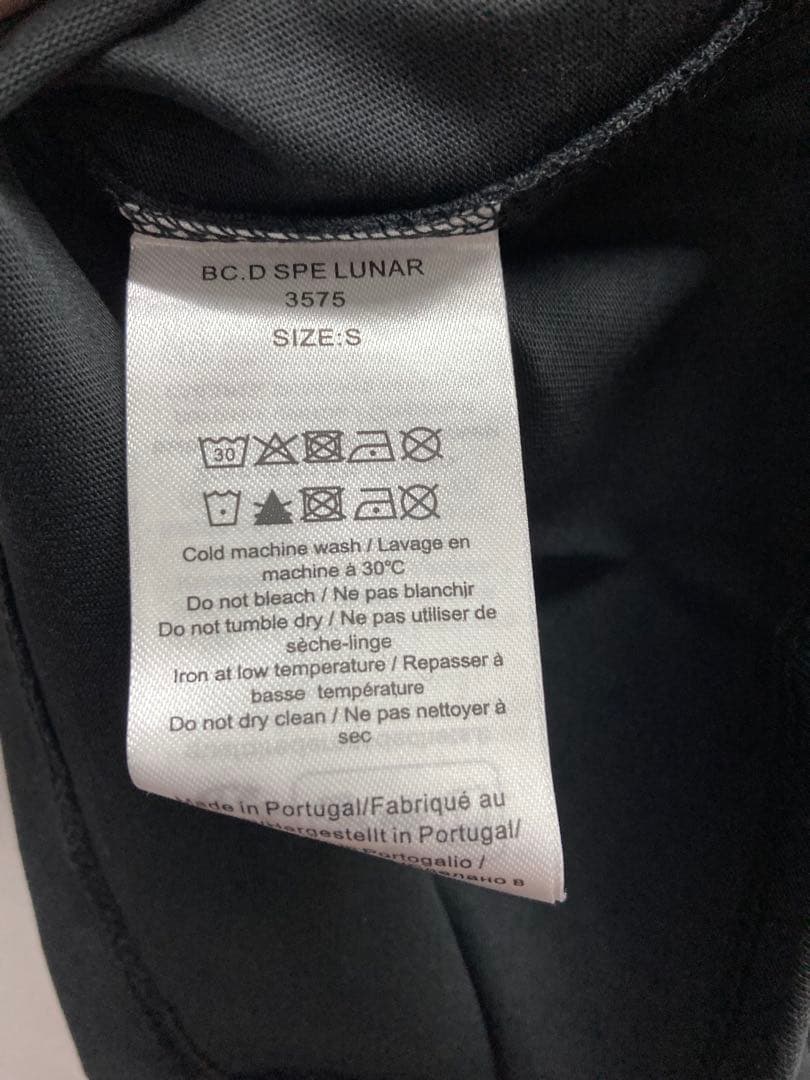 GANNI 半袖Tシャツ 黒 犬プリント