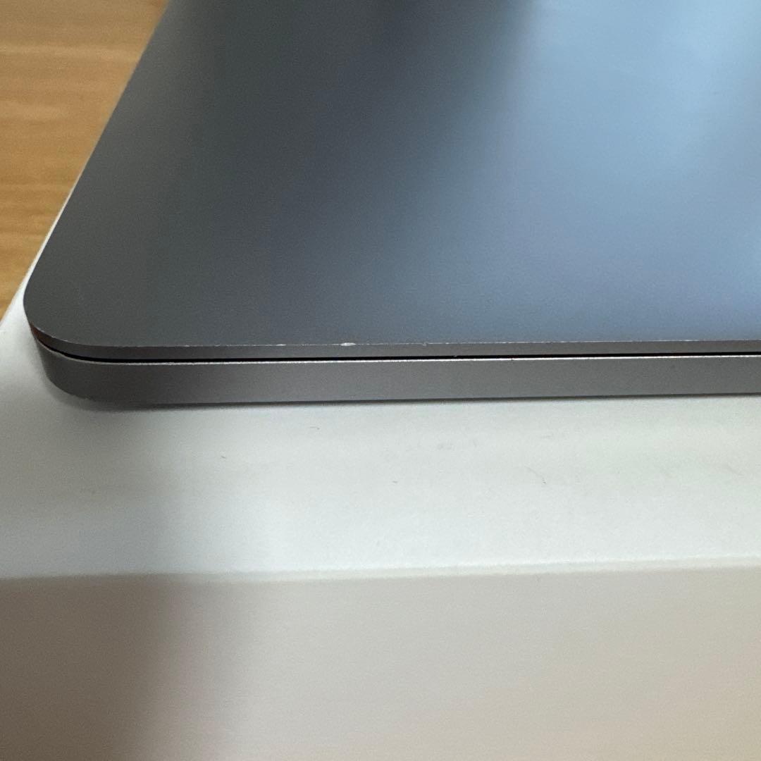 MacBook Pro 2019 13インチ メモリ16GB SSD512GB