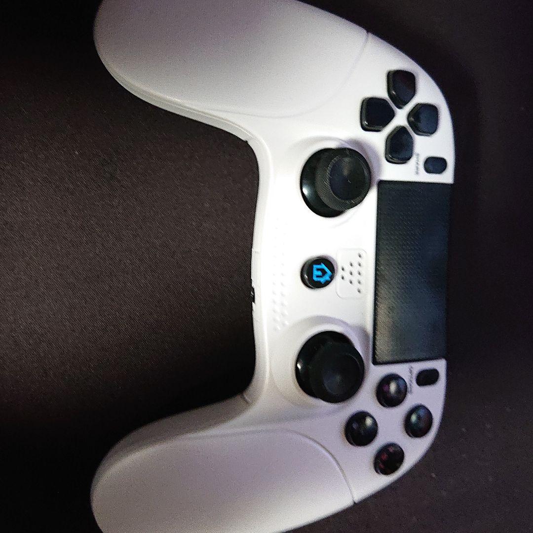 PS4コントローラー2つ