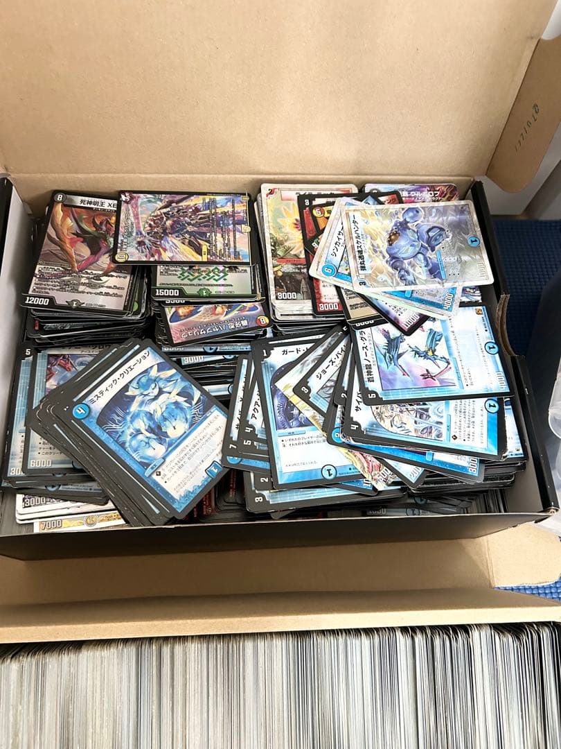 k*a様 デュエマ引退品 1000枚以上