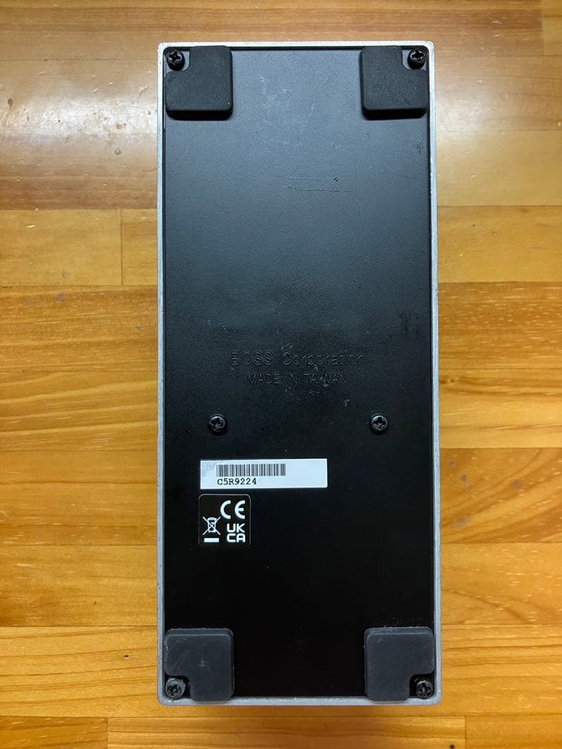 BOSS EV-30 エクスプレッションペダル