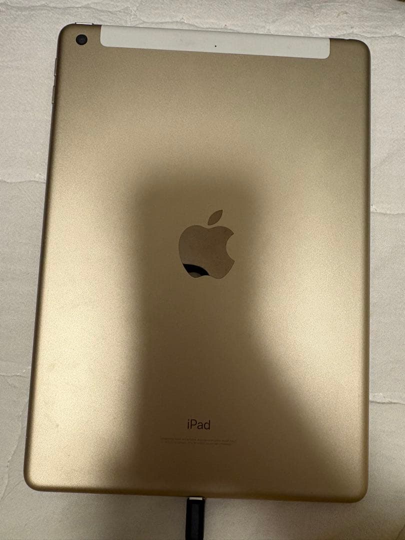 ⭐︎値下⭐︎Apple iPad 32GB ゴールド 第5世代