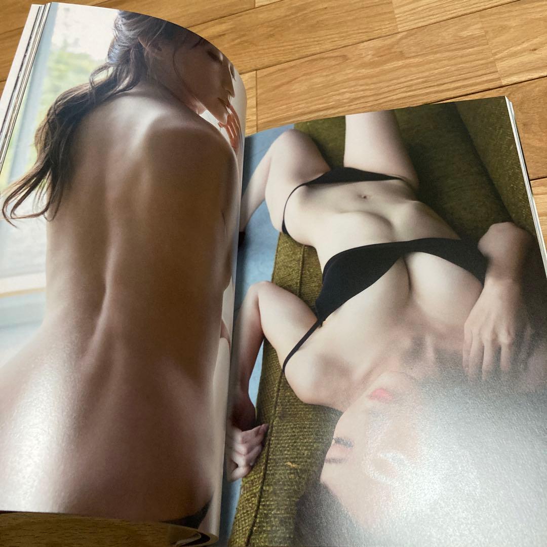 大島由香里 ファースト写真集『モノローグ』