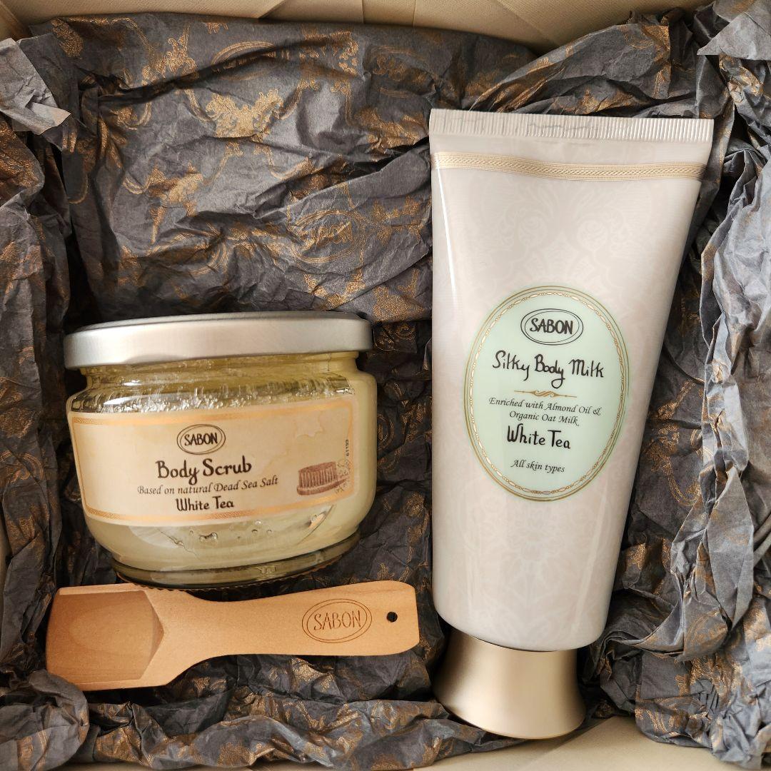 SABON ホワイトティー ボディケアセット　ギフトBOX　新品未使用