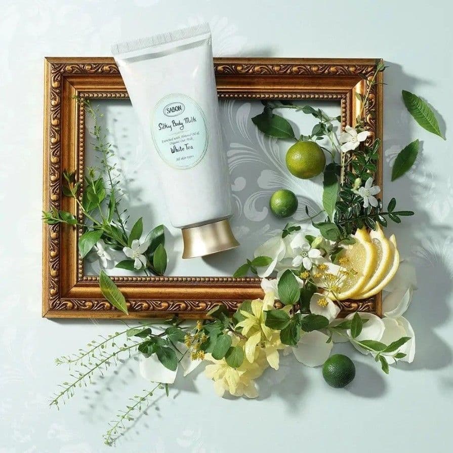 SABON ホワイトティー ボディケアセット　ギフトBOX　新品未使用
