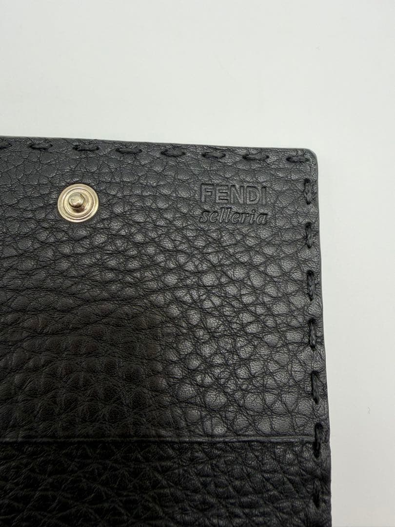 FENDI セレリア 財布