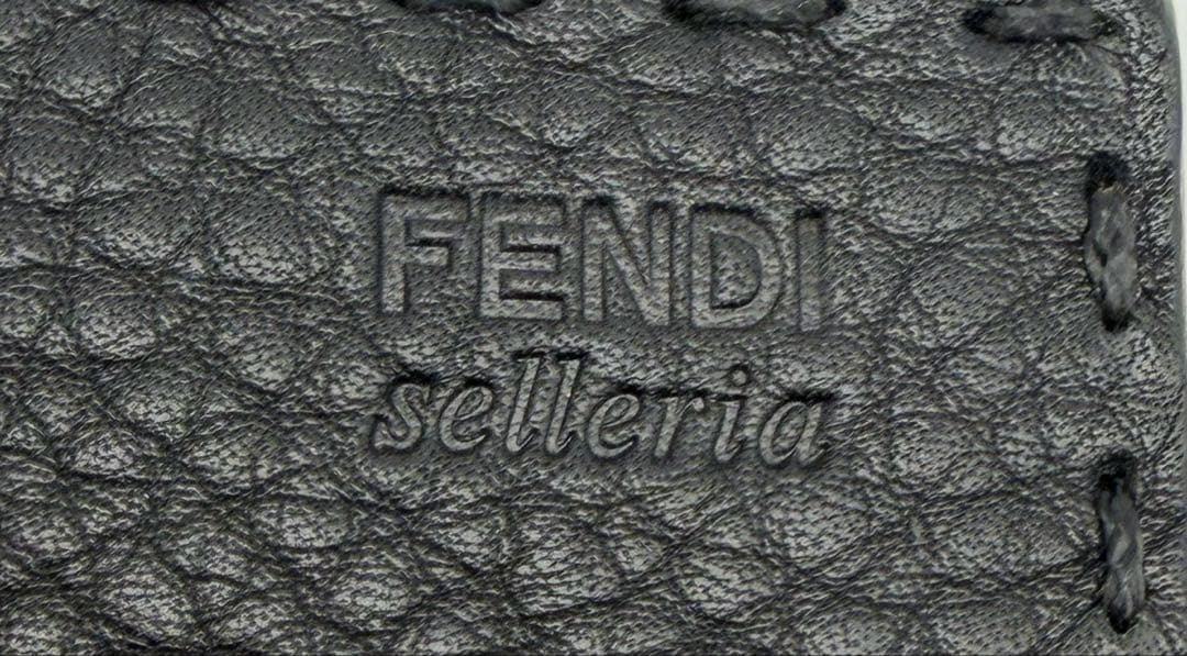 FENDI セレリア 財布