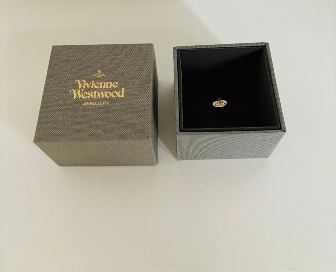 vivienne westwood ネックレス　箱付き