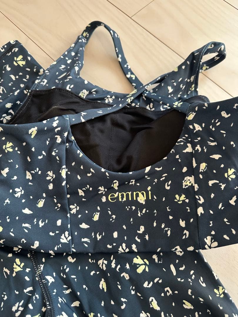 emmi yoga ヨガウェアのみ　ネイビー　0