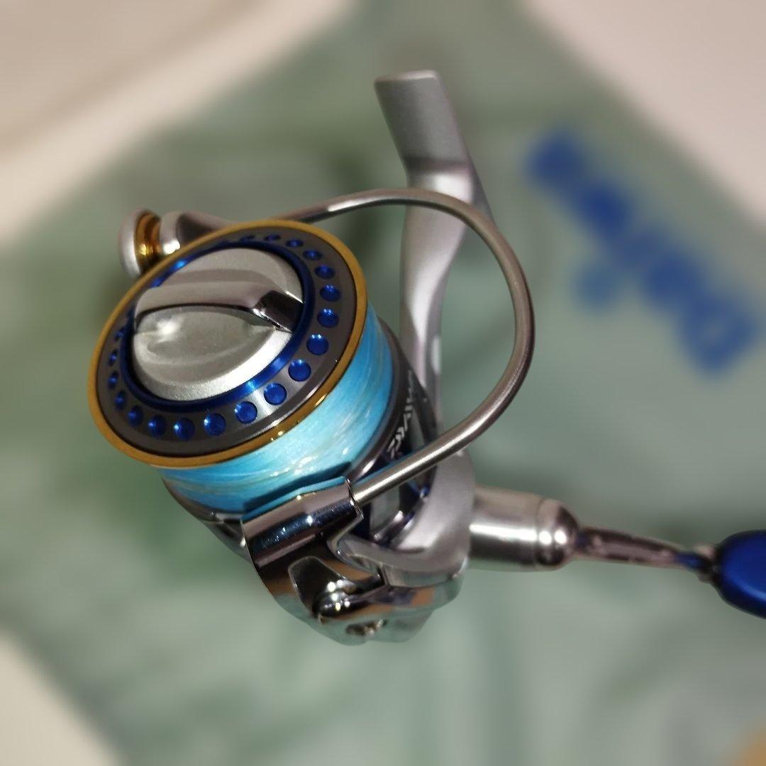 【専用】DAIWA ダイワ07ルビアス　RCSスプール　カスタムノブ　ブルー
