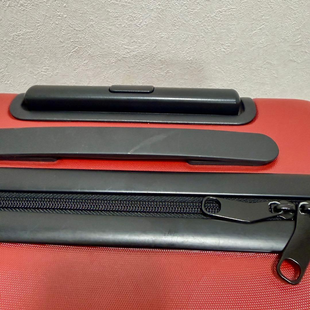 無印良品 キャリーケース 36L TSA 鍵付き 赤