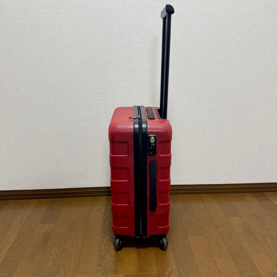 無印良品 キャリーケース 36L TSA 鍵付き 赤