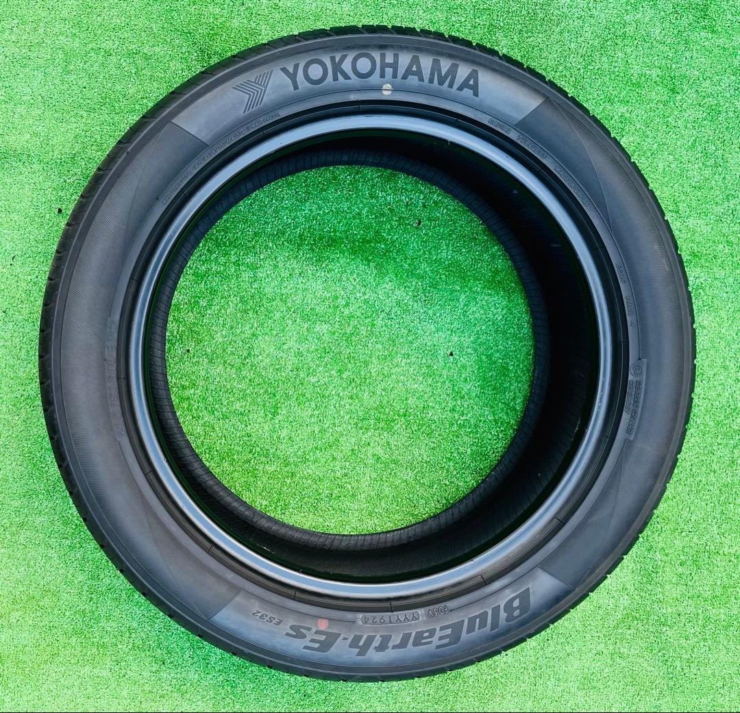 235/50 R18、YOKOHAMA BluEarth、9.5分山．2024年