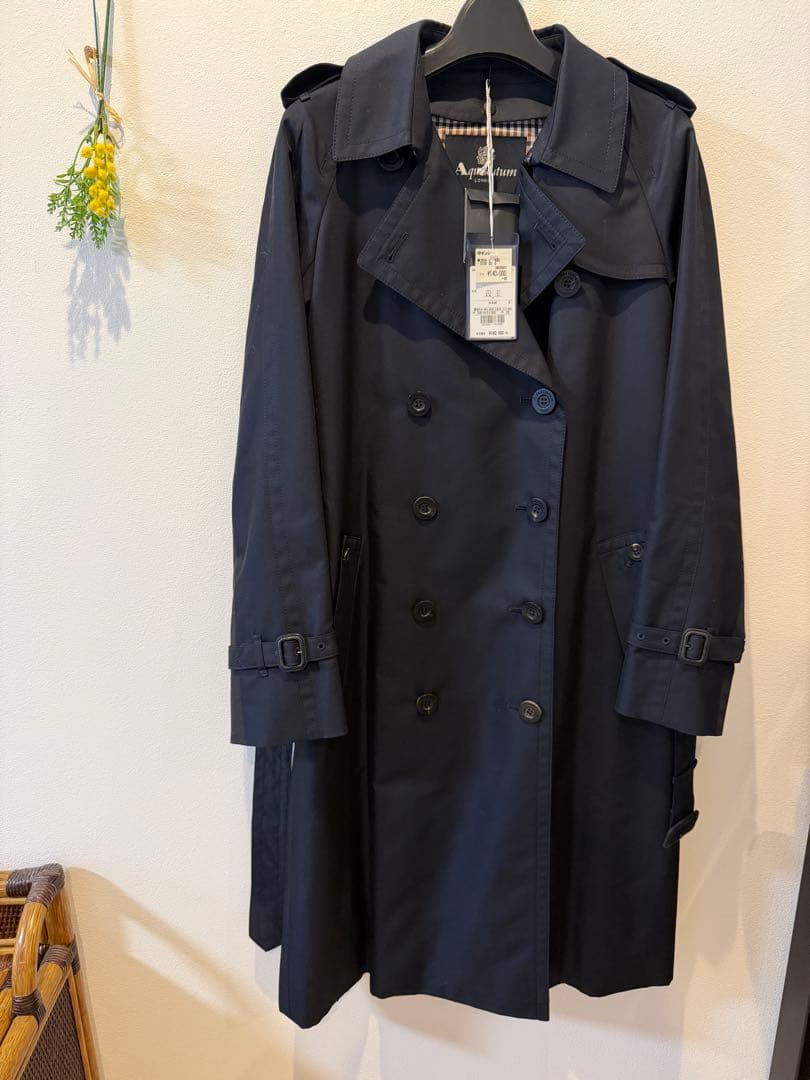 新品★アクアスキュータム トレンチコート　ネイビー